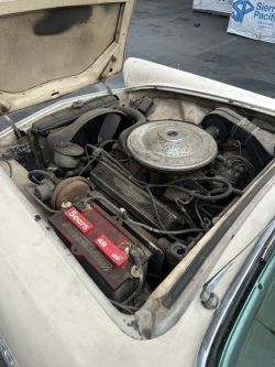 1957 FORD   Thunderbird    312 V8 4V auto 